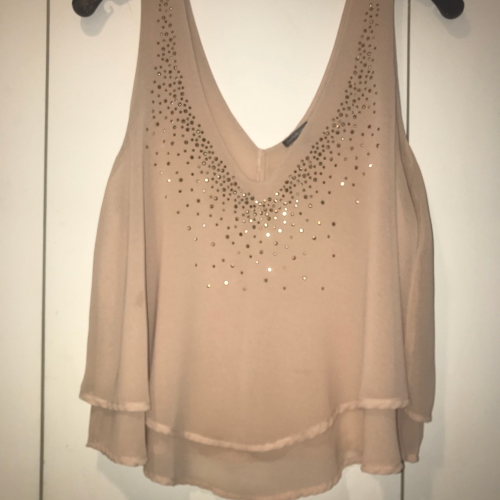 NWT sleeveless layered top